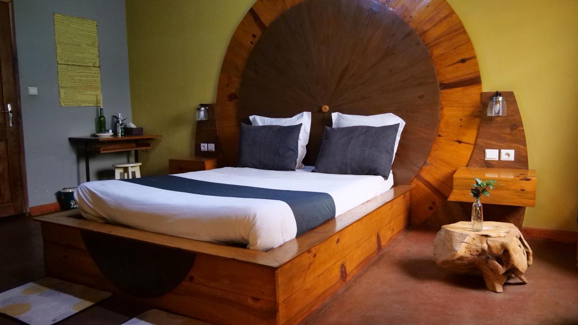 Souimanga-Hotel Antsirabe Extérieur photo